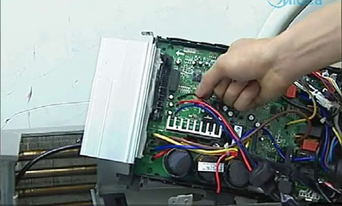 合肥市美的空调电话是多少